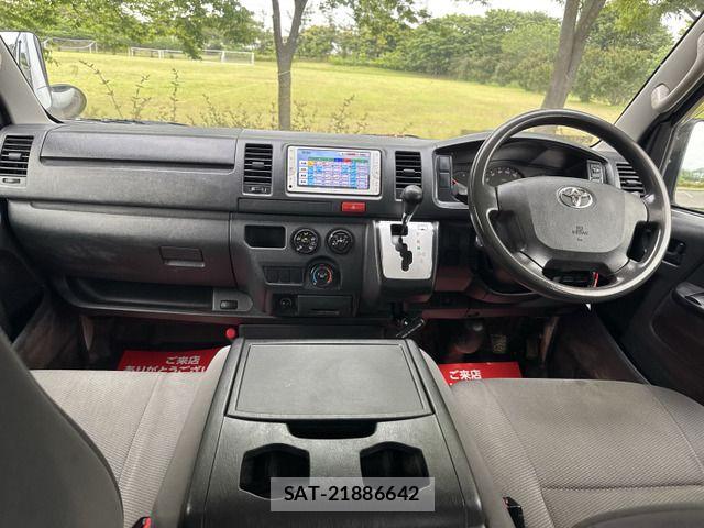 Toyota HIACE VAN 2014-03 7250992-11