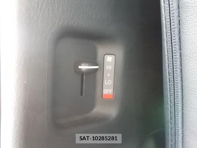 Toyota HIACE VAN 2021-03 7272004-21