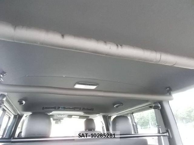 Toyota HIACE VAN 2021-03 7272004-23