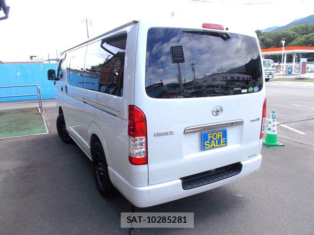 Toyota HIACE VAN 2021-03 7272004-2