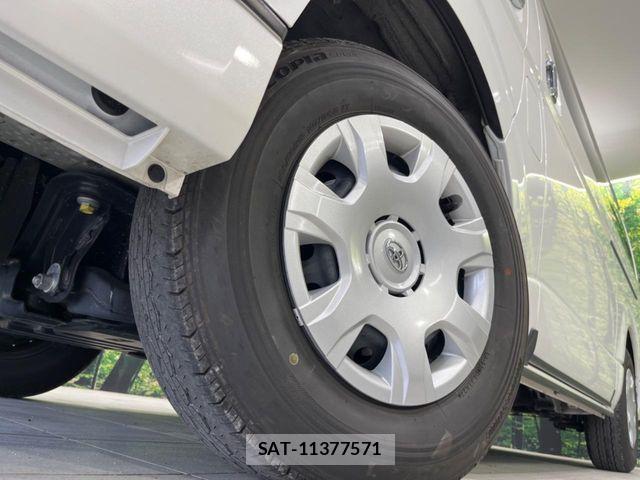 Toyota HIACE VAN 2024-06 7271998-12