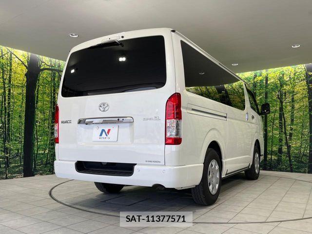 Toyota HIACE VAN 2024-06 7271998-16
