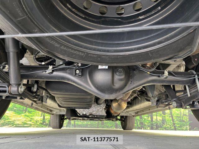 Toyota HIACE VAN 2024-06 7271998-18