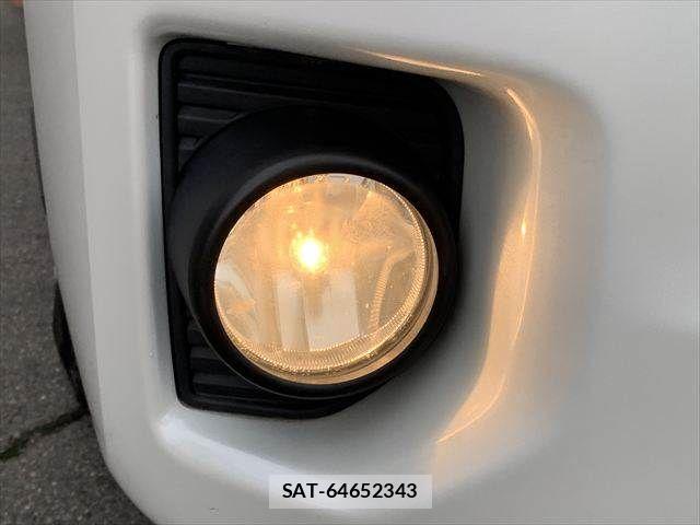 Toyota HIACE VAN 2015-03 7272002-12
