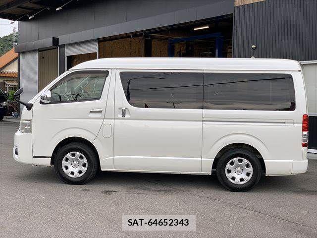 Toyota HIACE VAN 2015-03 7272002-20