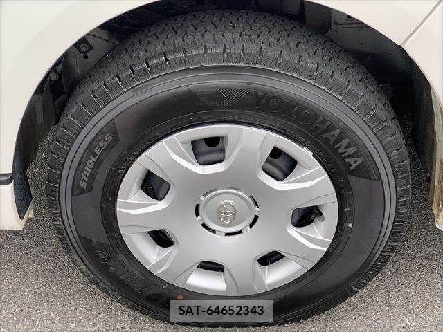 Toyota HIACE VAN 2015-03 7272002-29