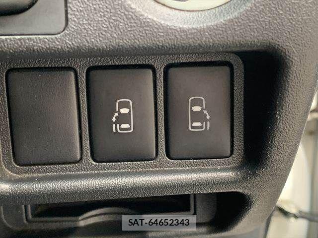 Toyota HIACE VAN 2015-03 7272002-6
