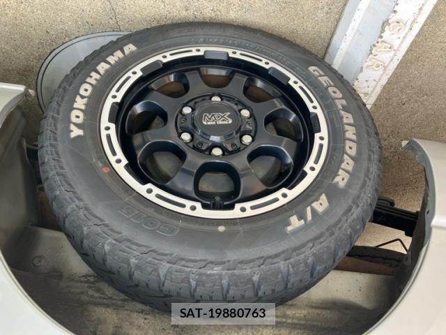Toyota HIACE VAN 2008-11 7272000-5