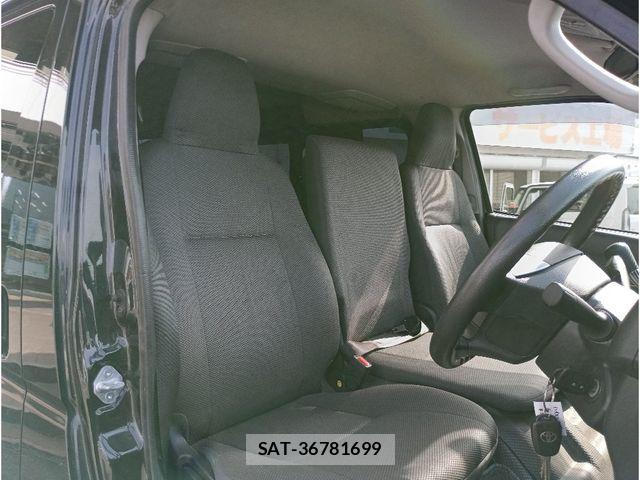 Toyota HIACE VAN 2021-10 7261848-12