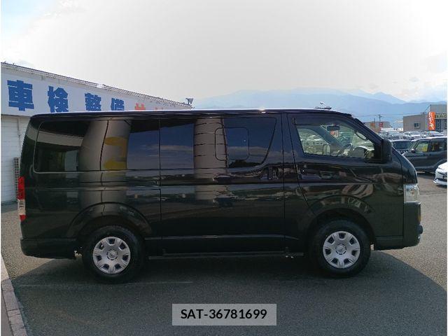 Toyota HIACE VAN 2021-10 7261848-17