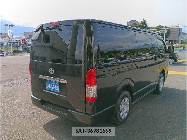 Toyota HIACE VAN 2021-10 7261848-1