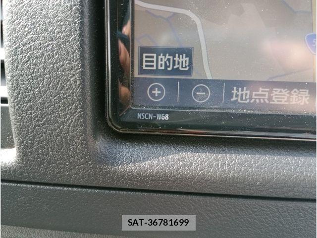 Toyota HIACE VAN 2021-10 7261848-23