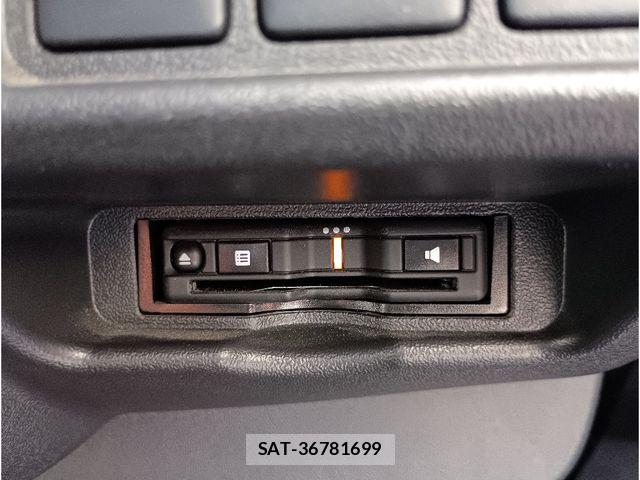 Toyota HIACE VAN 2021-10 7261848-29