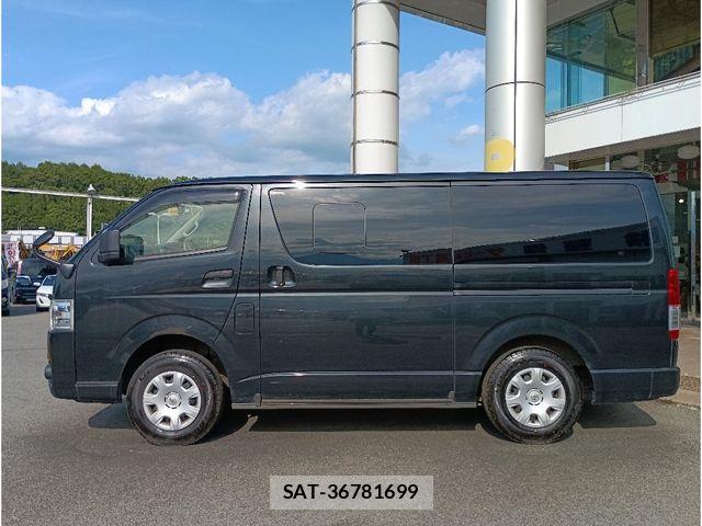 Toyota HIACE VAN 2021-10 7261848-3