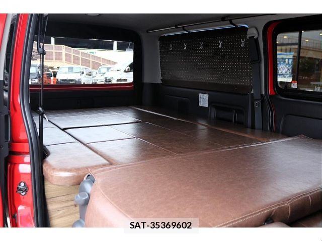 Toyota HIACE VAN 2023-01 7271997-17