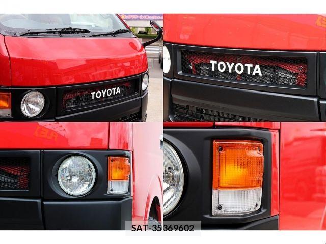 Toyota HIACE VAN 2023-01 7271997-4