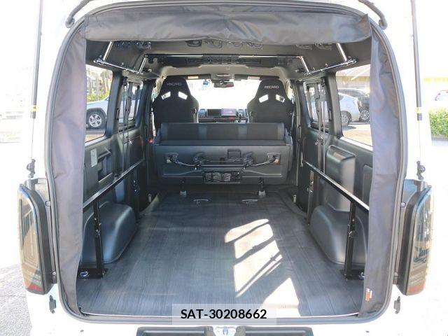 Toyota HIACE VAN 2019-01 7271996-14