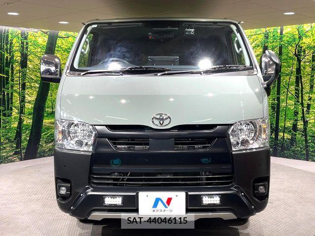 Toyota HIACE VAN 2025-10 7327376-13