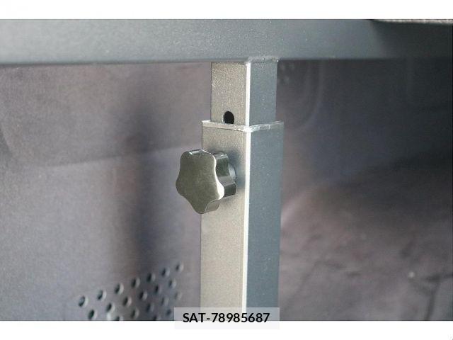Toyota HIACE VAN 2023-01 7327370-17