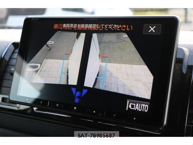 Toyota HIACE VAN 2023-01 7327370-7