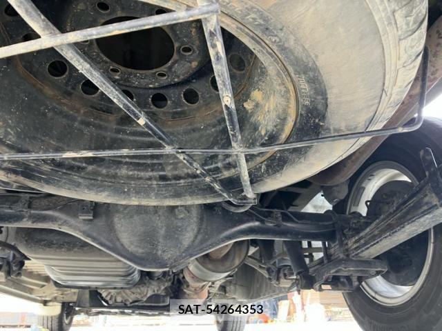 Toyota HIACE VAN 2015-09 7327395-13