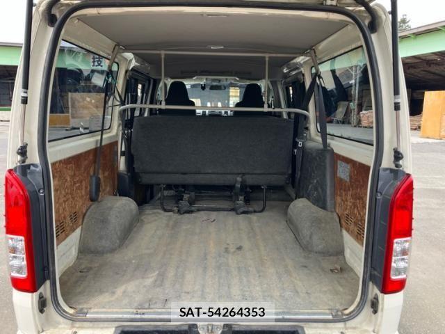 Toyota HIACE VAN 2015-09 7327395-14