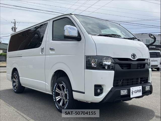 Toyota HIACE VAN 2022-10 7327385-10
