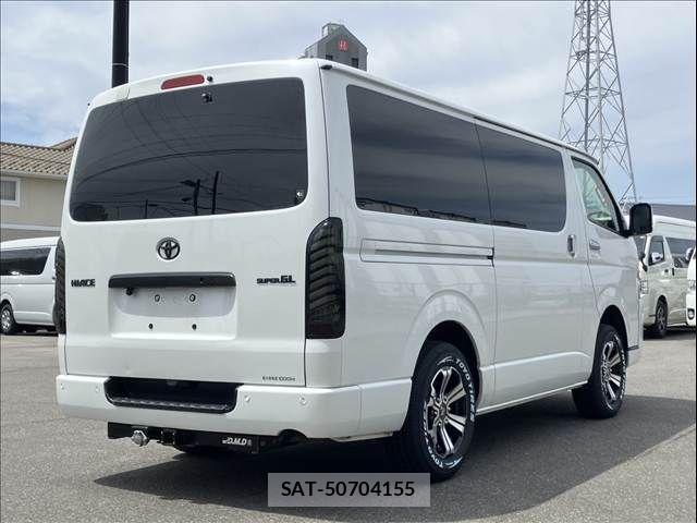 Toyota HIACE VAN 2022-10 7327385-14