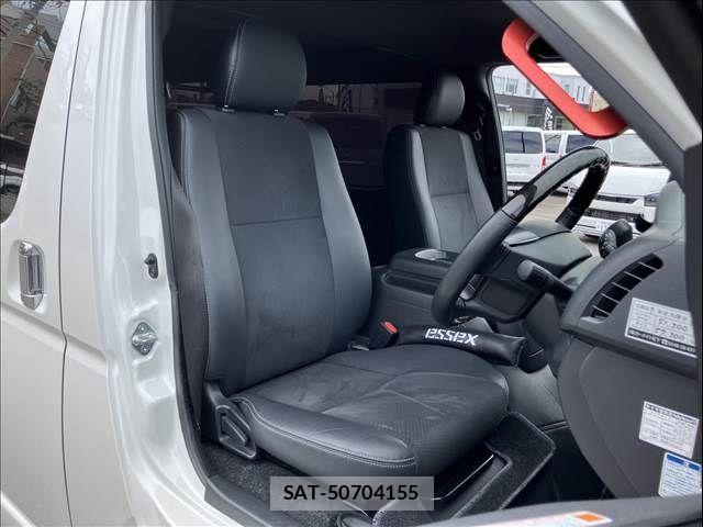 Toyota HIACE VAN 2022-10 7327385-6