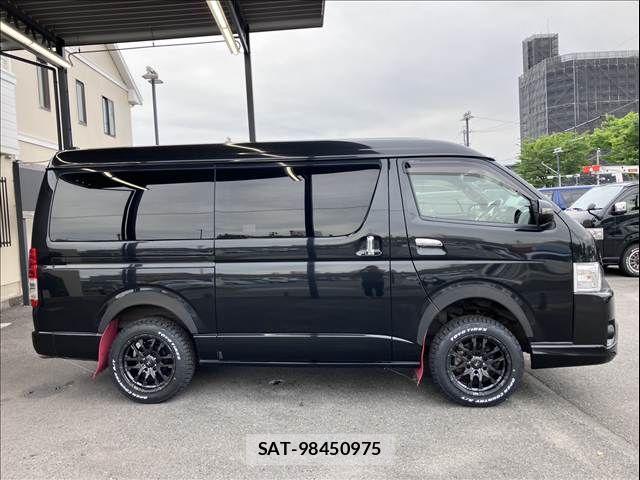 Toyota HIACE VAN 2019-03 7327386-12