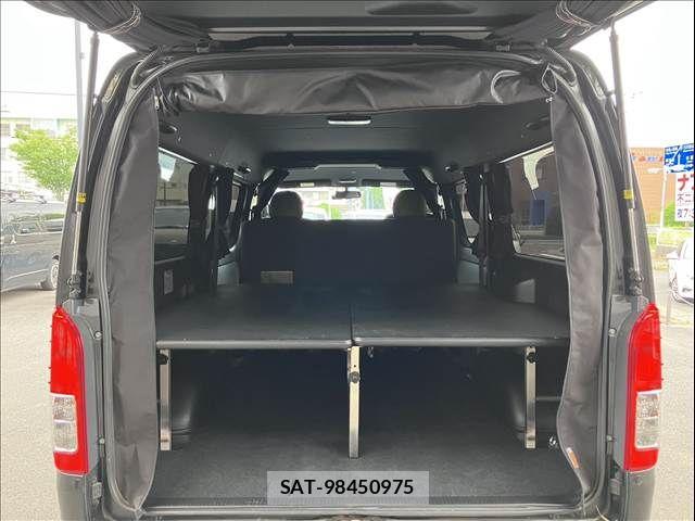 Toyota HIACE VAN 2019-03 7327386-18
