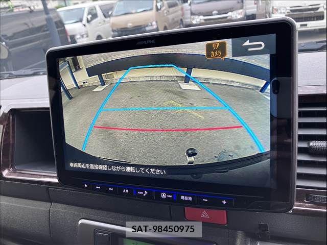 Toyota HIACE VAN 2019-03 7327386-5