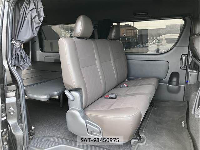 Toyota HIACE VAN 2019-03 7327386-7