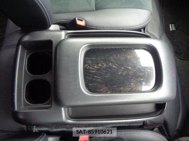 Toyota HIACE VAN 2021-01 7327392-22