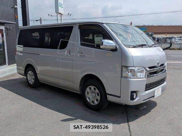Toyota HIACE VAN 2019-05 7327394-15