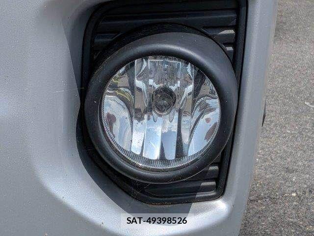 Toyota HIACE VAN 2019-05 7327394-23