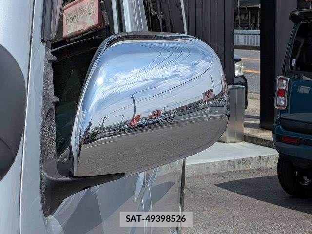 Toyota HIACE VAN 2019-05 7327394-25