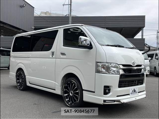 Toyota HIACE VAN 2025-07 7327375-10