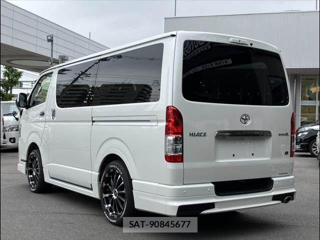 Toyota HIACE VAN 2025-07 7327375-15