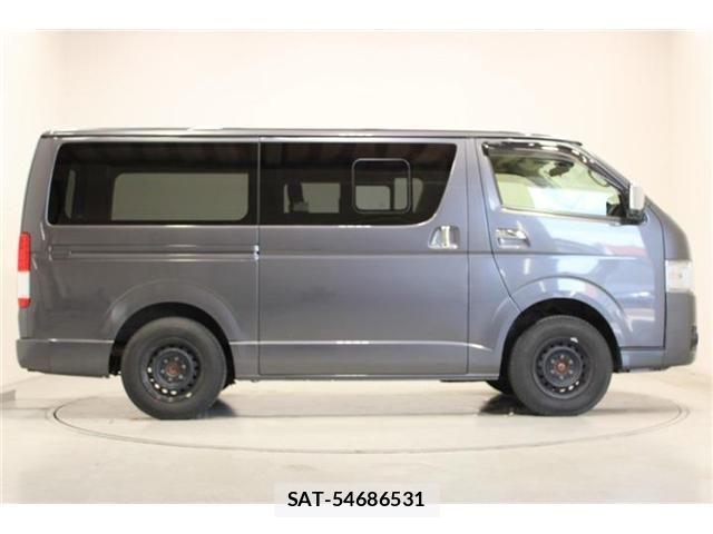 Toyota HIACE VAN 2021-01 7327391-11