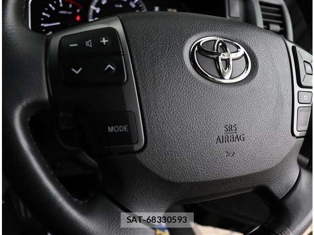 Toyota HIACE VAN 2021-08 7327381-17