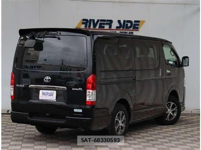 Toyota HIACE VAN 2021-08 7327381-5