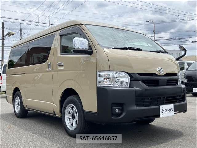 Toyota HIACE VAN 2025-11 7327377-10