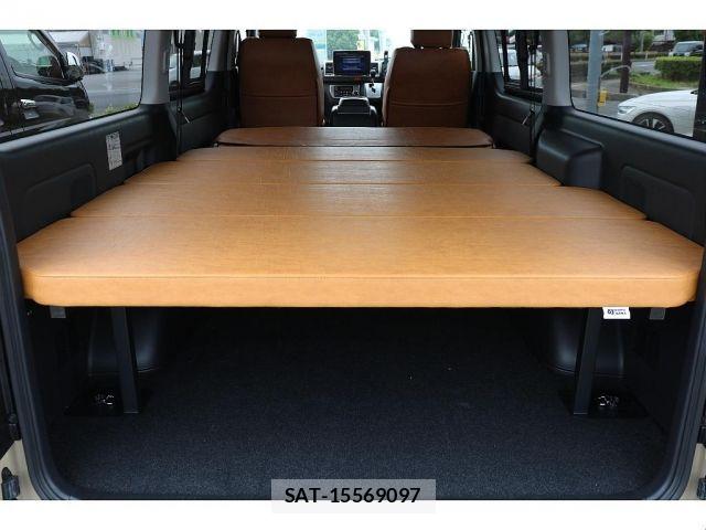 Toyota HIACE VAN 2025-01 7327371-19