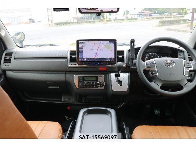 Toyota HIACE VAN 2025-01 7327371-3