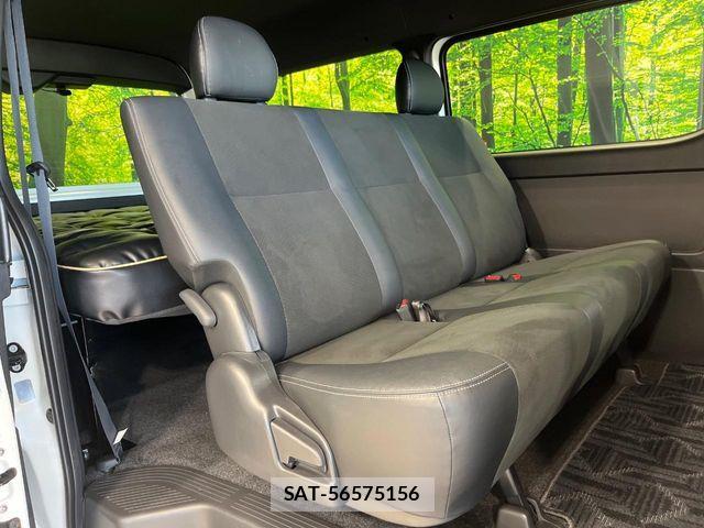 Toyota HIACE VAN 2023-12 7327387-8