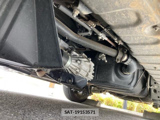 Toyota HIACE VAN 2019-05 7327388-9