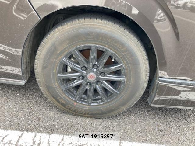 Toyota HIACE VAN 2019-05 7327388-4