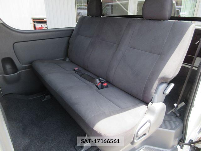 Toyota HIACE VAN 2025-06 7327379-21