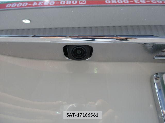 Toyota HIACE VAN 2025-06 7327379-27